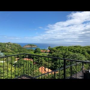 Meet your Posher, Cecilia